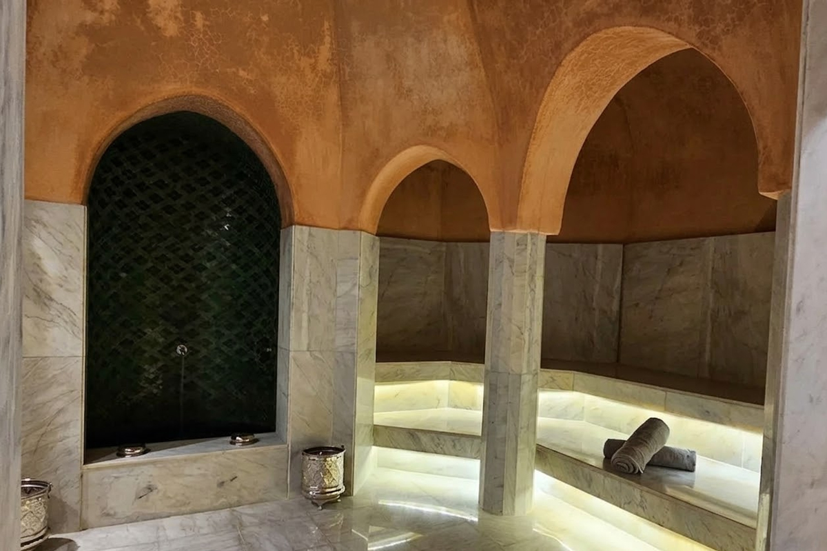 Elegant Spa Lounge